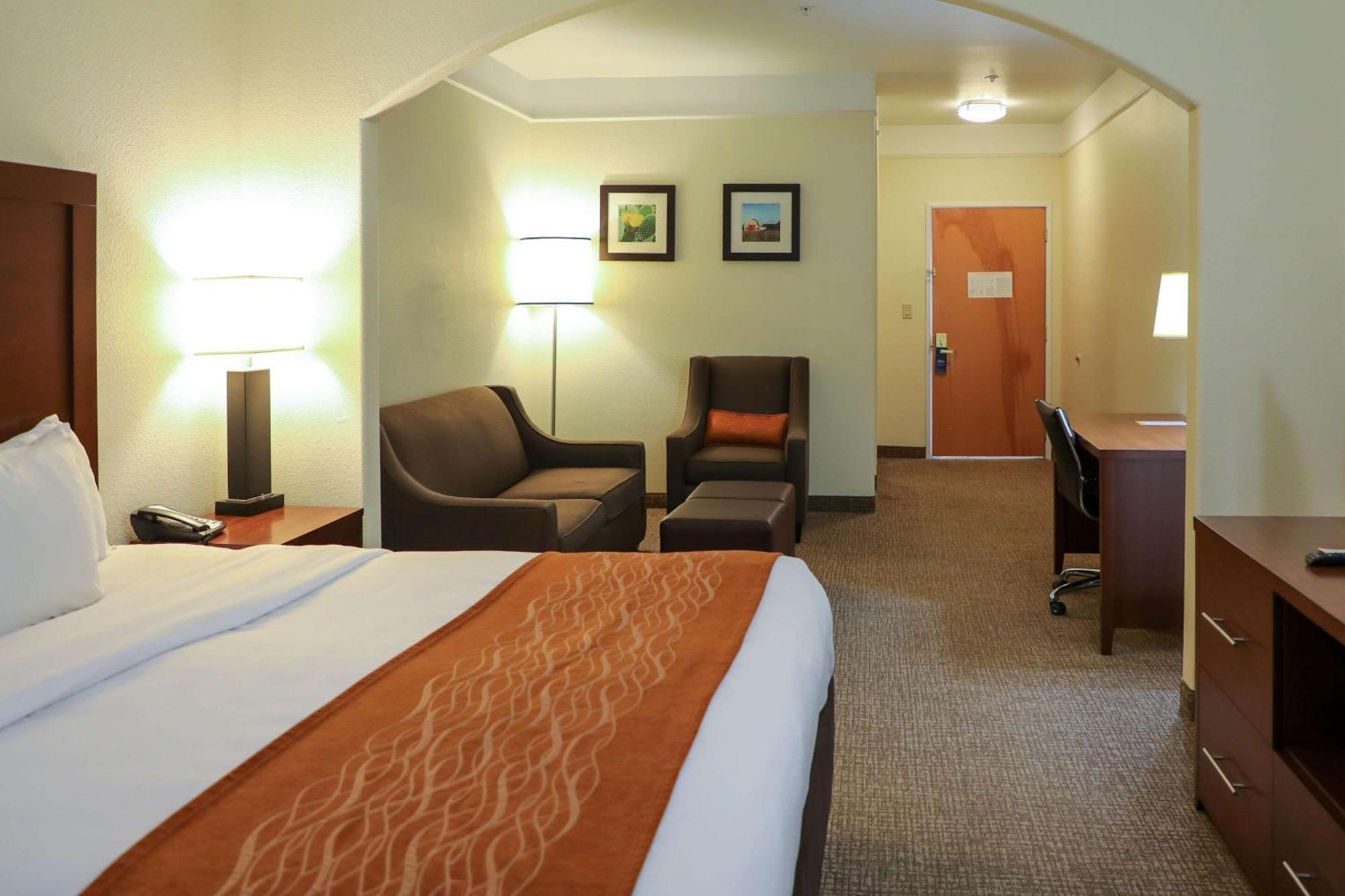 Comfort Inn&Suites Odessa Extérieur photo